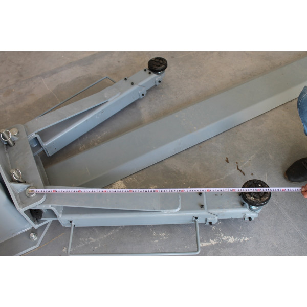 SR-2055 автомобільний двостійковий електрогідравлічний підйомник з електричним розблокуванням