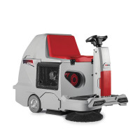 Comac CS60 Hybrid Підмітальна машина з місцем оператора