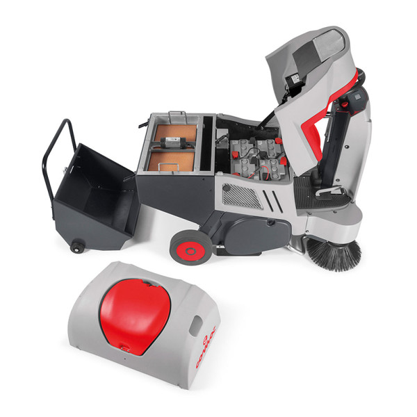 Comac CS700 H Підмітальна машина з місцем оператора