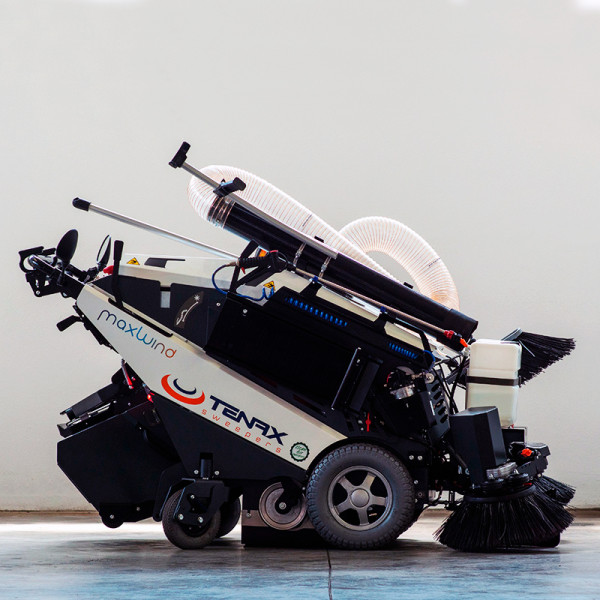 Maxwind Підмітальна машина з електроприводом Tenax